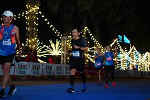 BIB: 42123, 43101, 4527
                            <button type="button" onclick="openModal(19614847)" class="btn btn-primary btn-sm float-right btn-popup" data-toggle="modal" data-target=".modal-high-quality">
                        <i class="fas fa-shopping-cart"></i> Add to Cart
                    </button>
                                            <button type="button" onclick="isThisMe(19614847, true)" class="btn btn-success btn-sm float-right btn-popup btn-isme hidden" data-toggle="tooltip" data-placement="bottom" title="นี่คือรูปของคุณใช่ไหม คลิกที่นี่เพื่อเอาเข้าอัลบั้ม">
                        <i class="fas fa-plus"></i> Add to album
                    </button>
                    <button type="button" onclick="isThisMe(19614847, false)" class="btn btn-warning btn-sm float-right btn-popup btn-isnotme hidden">
                        <i class="fas fa-ban"></i> Remove from album
                    </button>